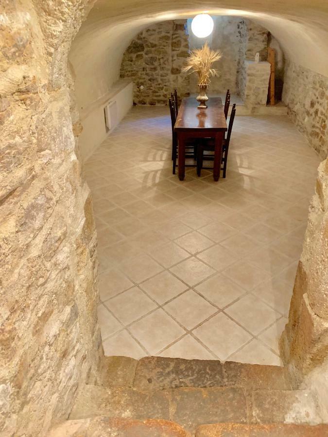 Authentique Bijou Coeur D'orange A 2 Pas Du Theatre Antique! Holiday home
